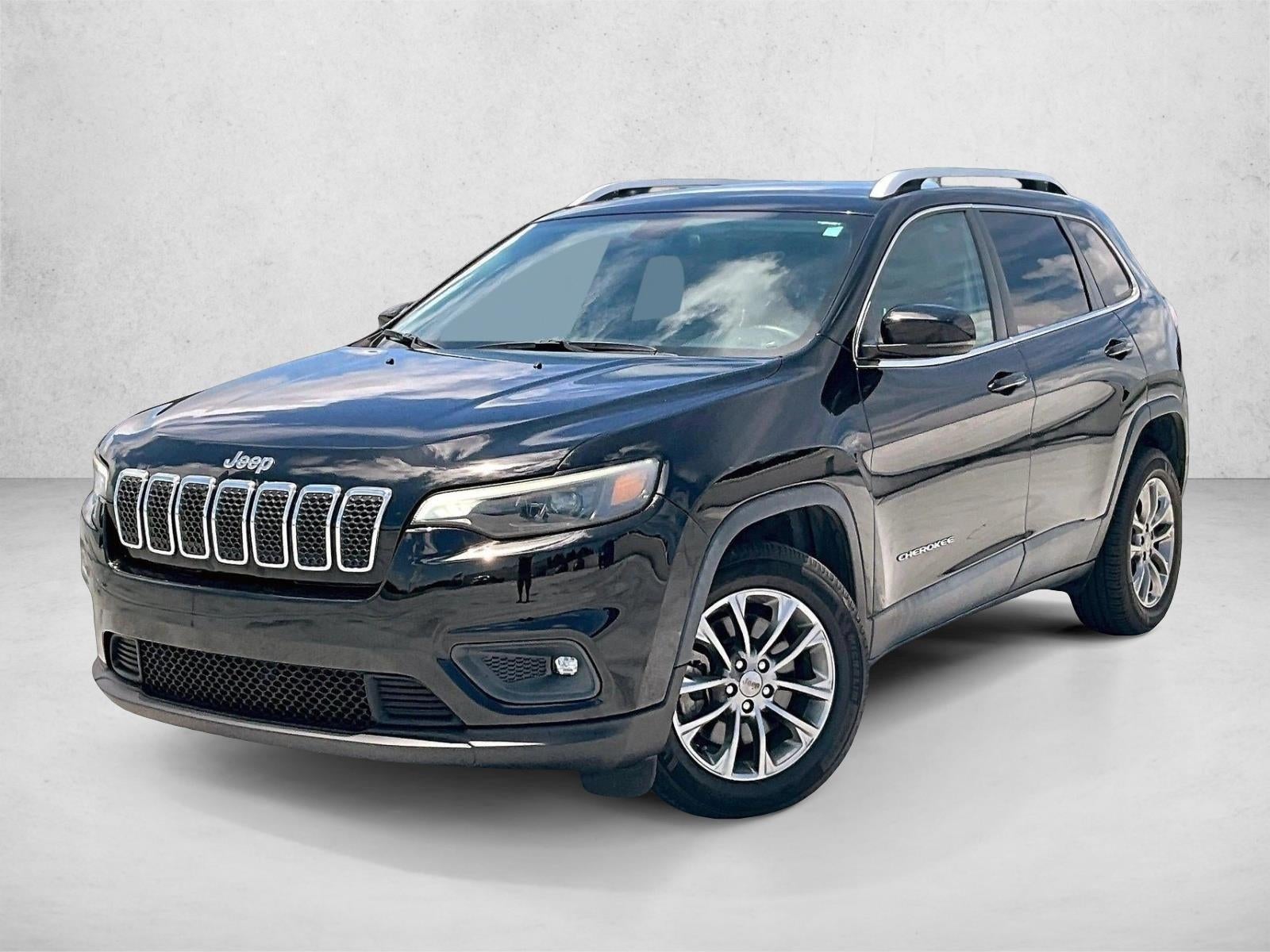 2019 Jeep Cherokee Latitude Plus's photo