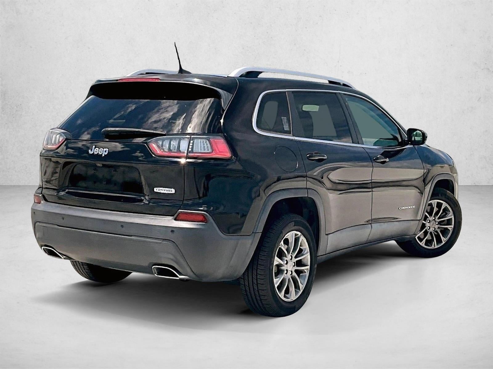 2019 Jeep CHER LATITUDE PLUS