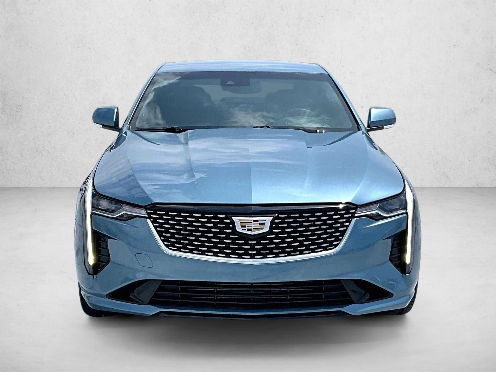 2023 Cadillac CT4 Luxury
