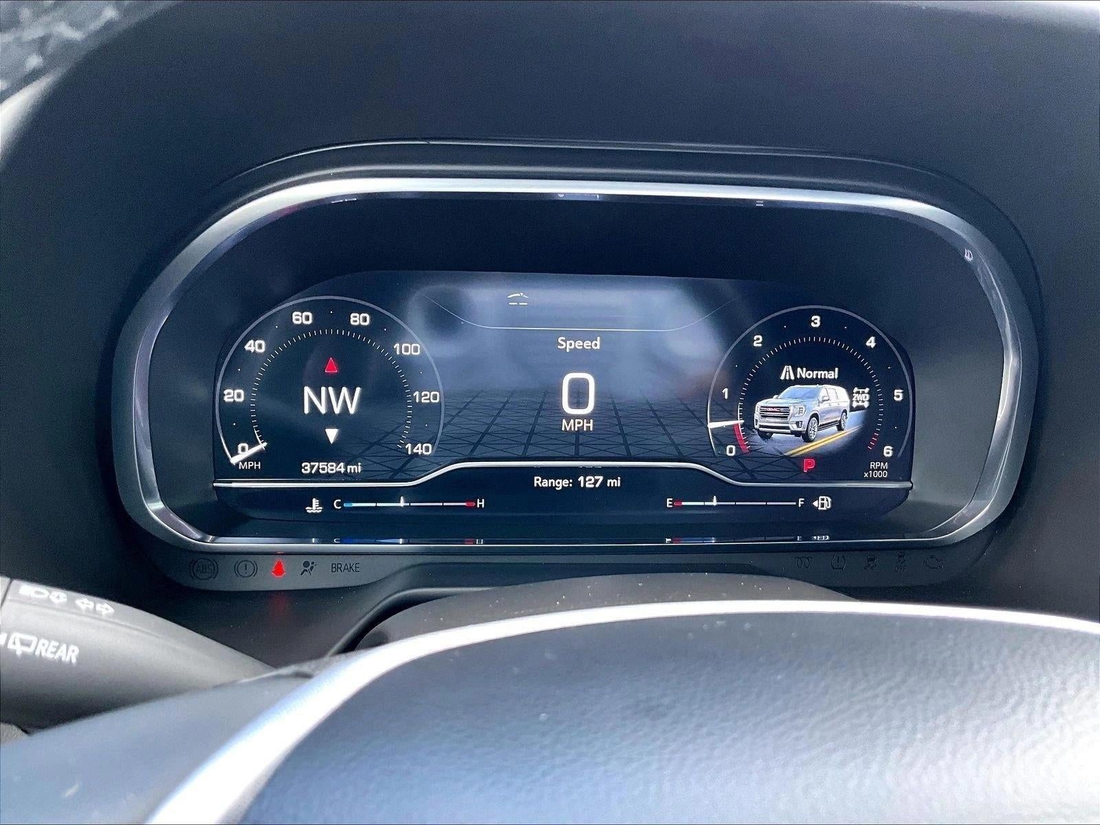 2023 GMC Yukon SLT