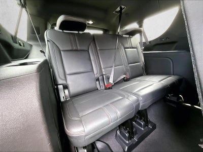 2021 Chevrolet Suburban RST