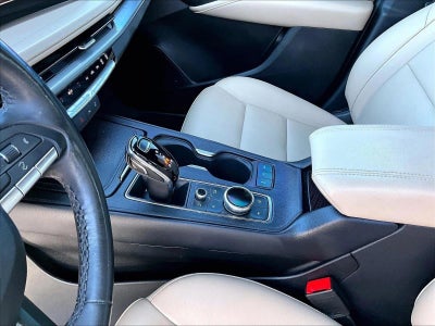 2024 Cadillac XT4 Luxury