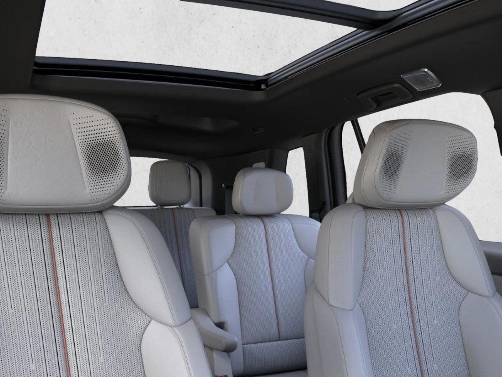 2026 Cadillac VISTIQ Luxury