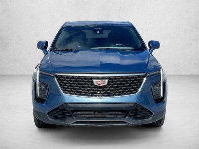 2024 Cadillac XT4 Luxury