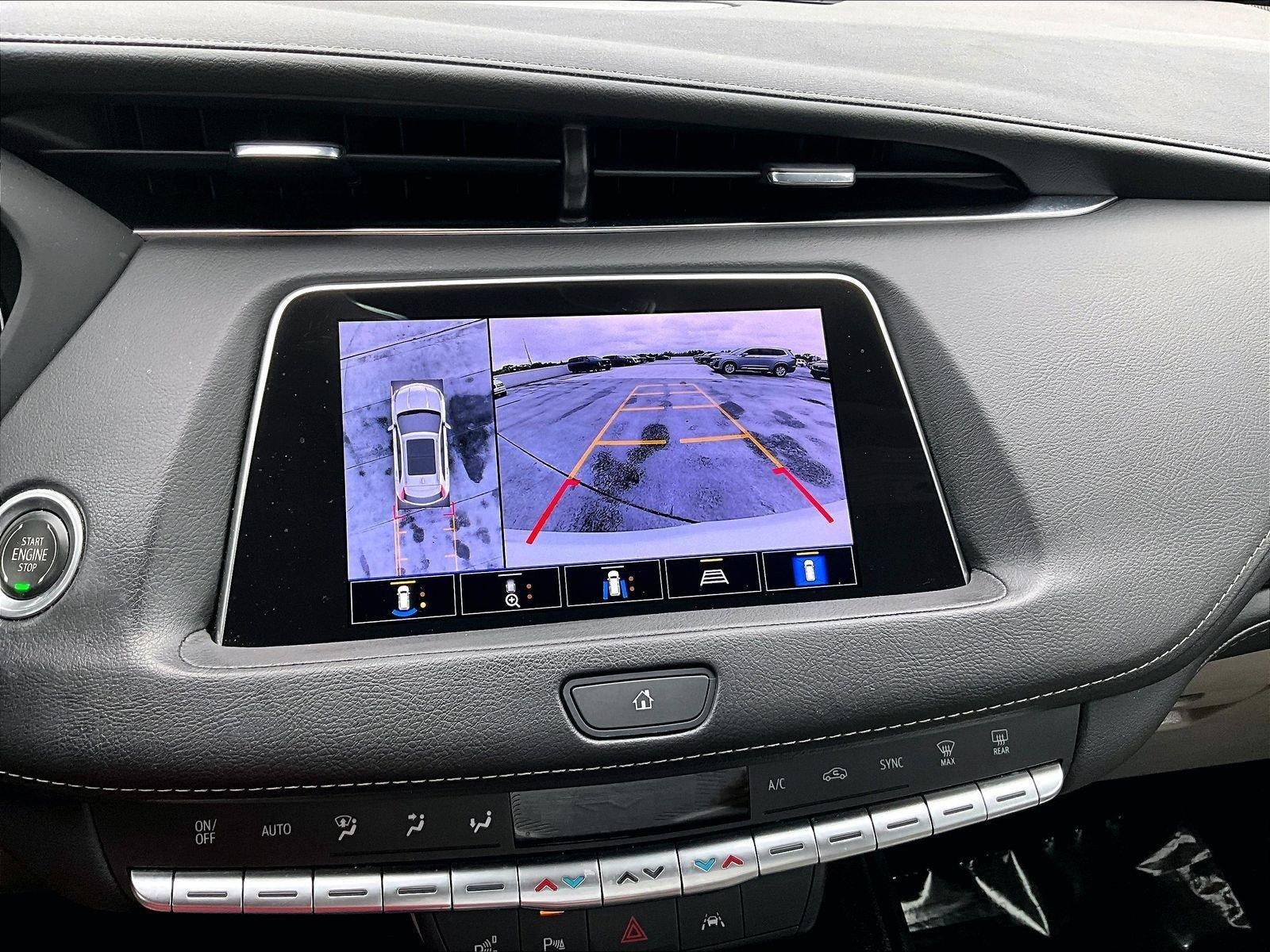 2022 Cadillac XT4 Premium Luxury