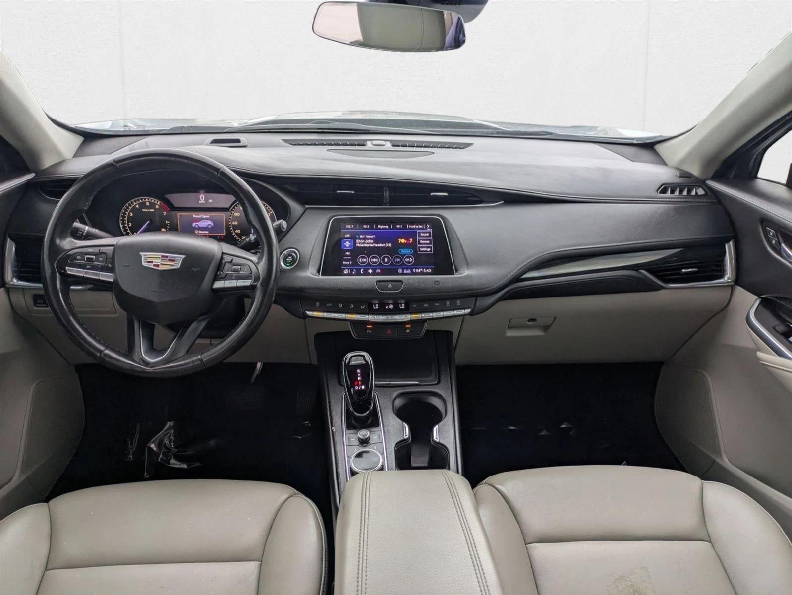 2020 Cadillac XT4 Premium Luxury