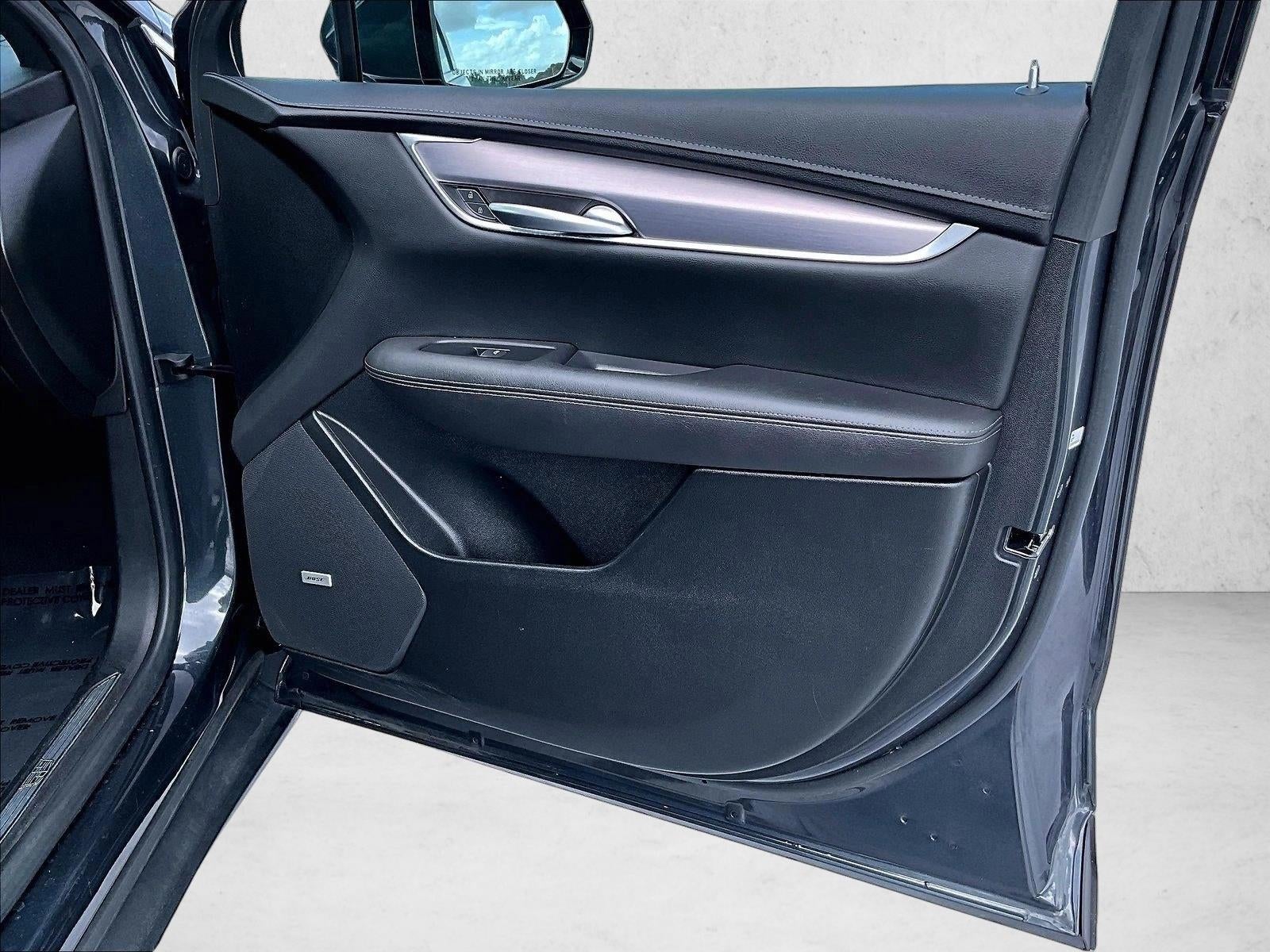 2023 Cadillac XT5 Luxury