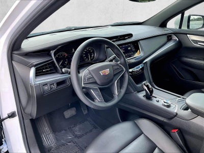 2024 Cadillac XT5 Luxury
