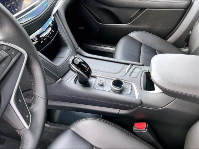 2024 Cadillac XT5 Luxury