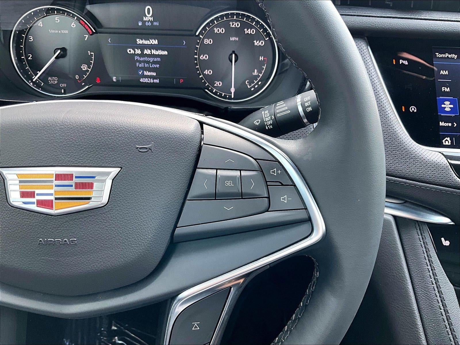 2024 Cadillac XT5 Luxury