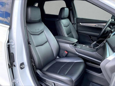 2024 Cadillac XT5 Luxury