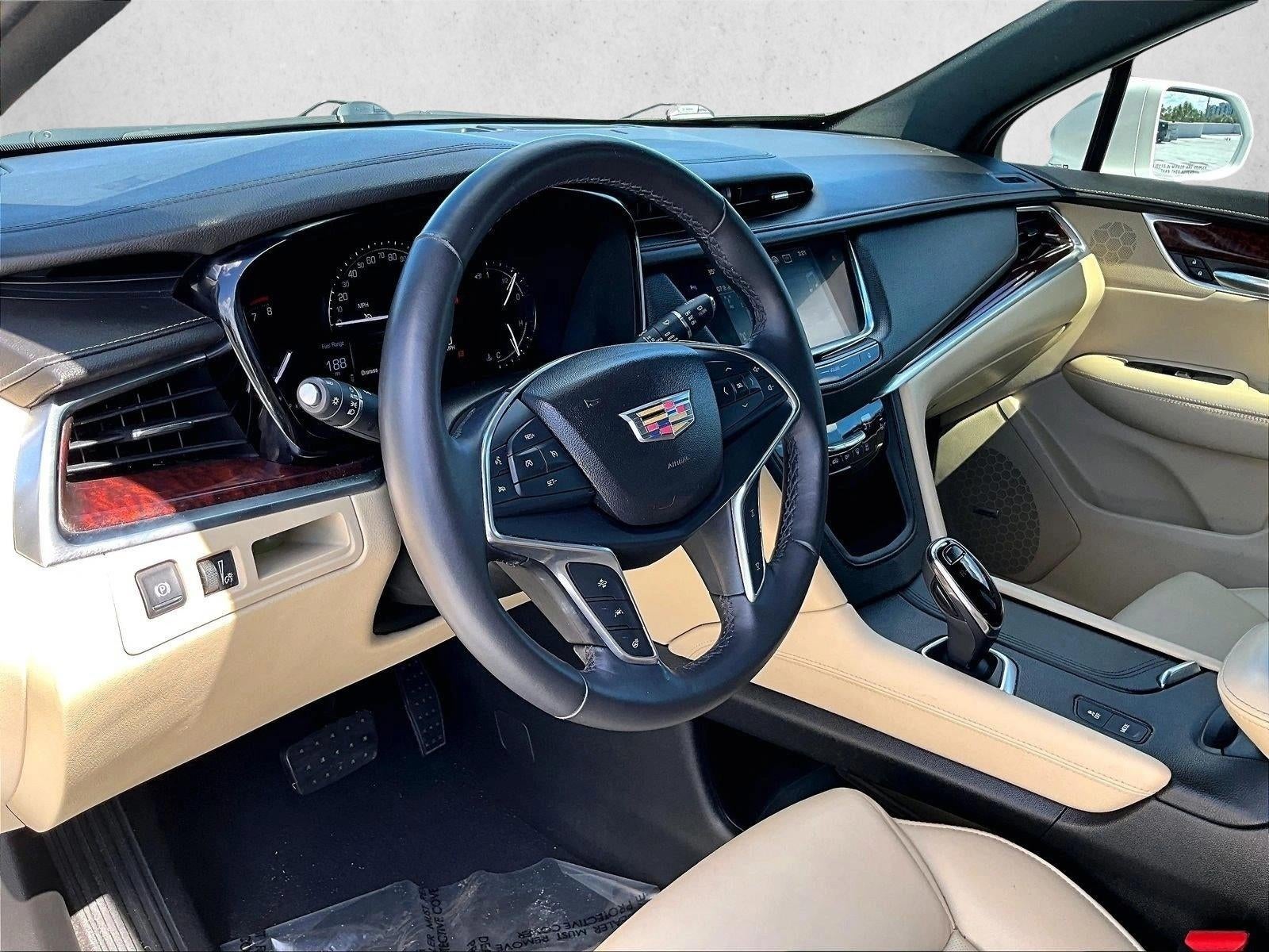 2018 Cadillac XT5 Premium Luxury FWD