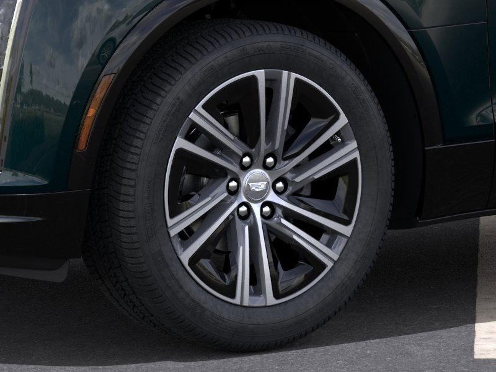 2025 Cadillac LYRIQ Luxury 1