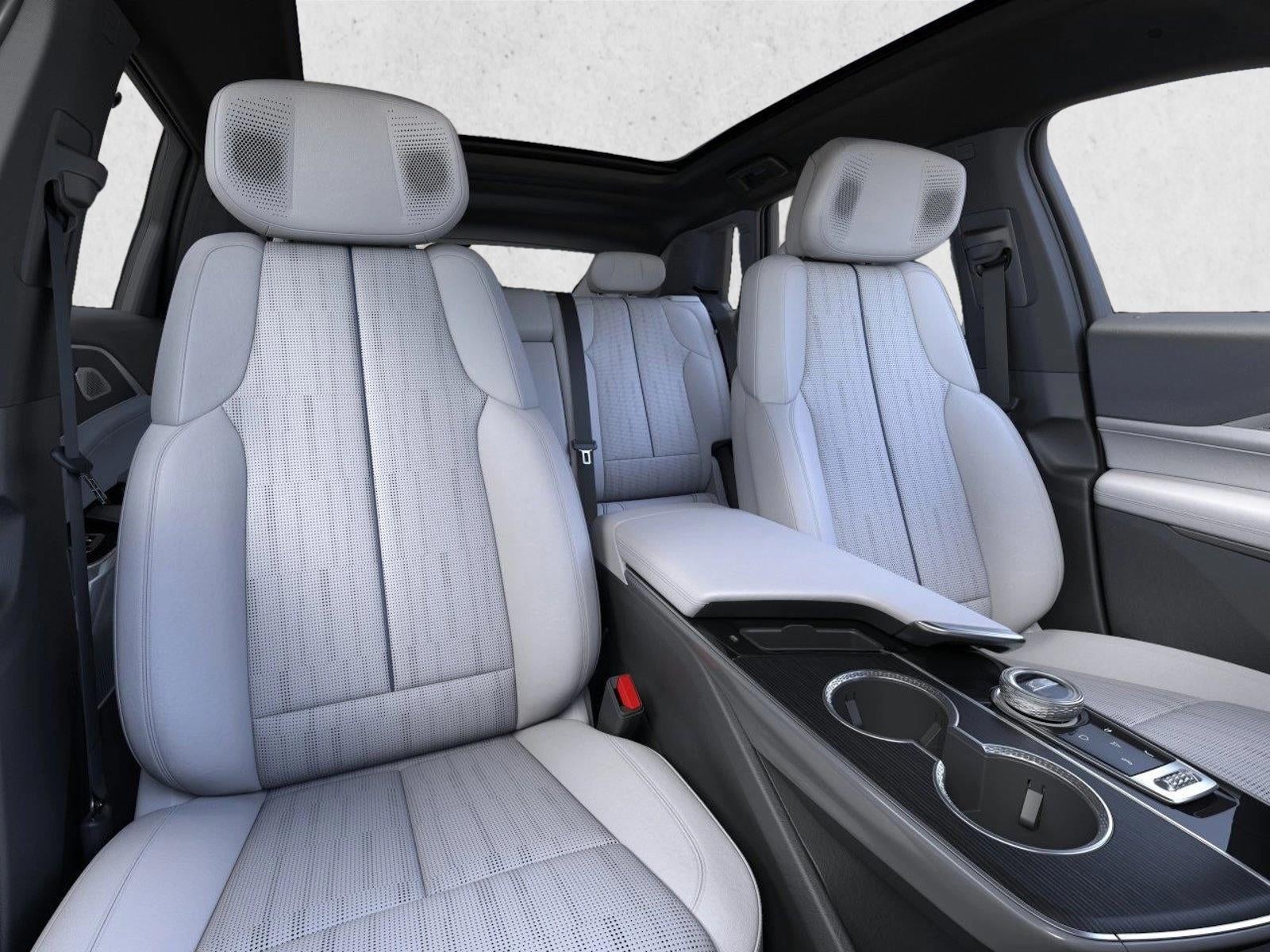 2026 Cadillac LYRIQ Premium Luxury