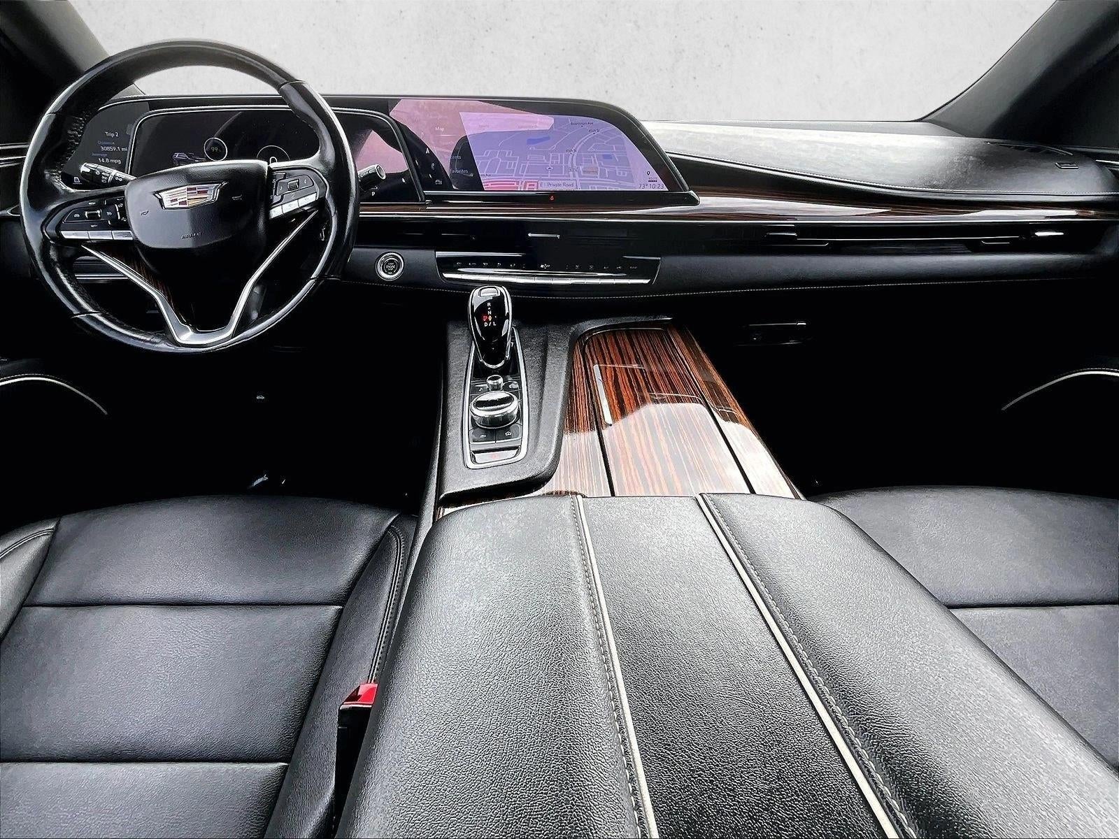 2023 Cadillac Escalade Luxury