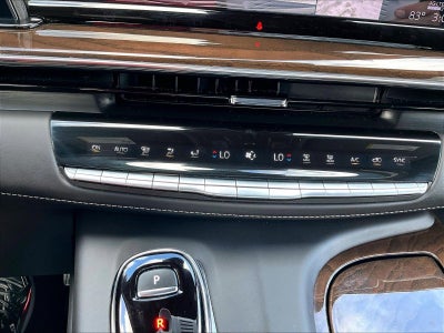 2024 Cadillac Escalade ESV Sport Platinum