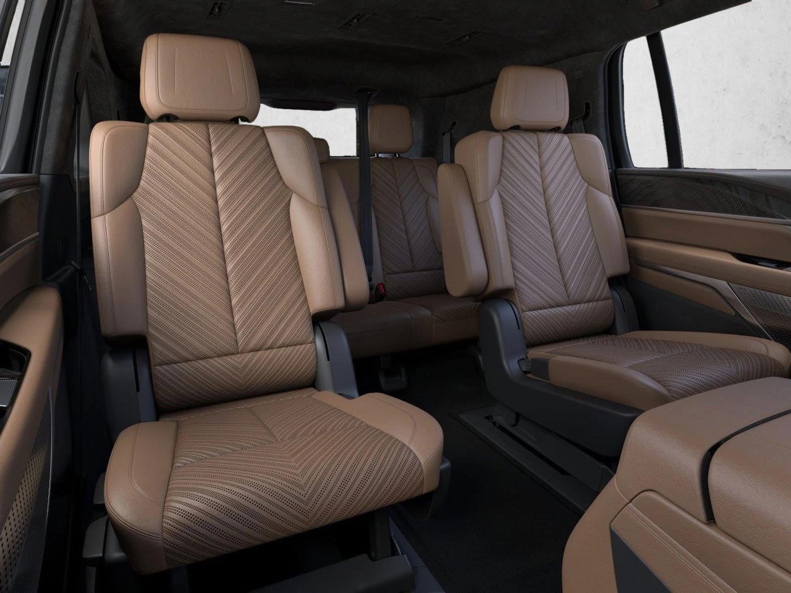 2025 Cadillac ESCALADE IQ Luxury 2