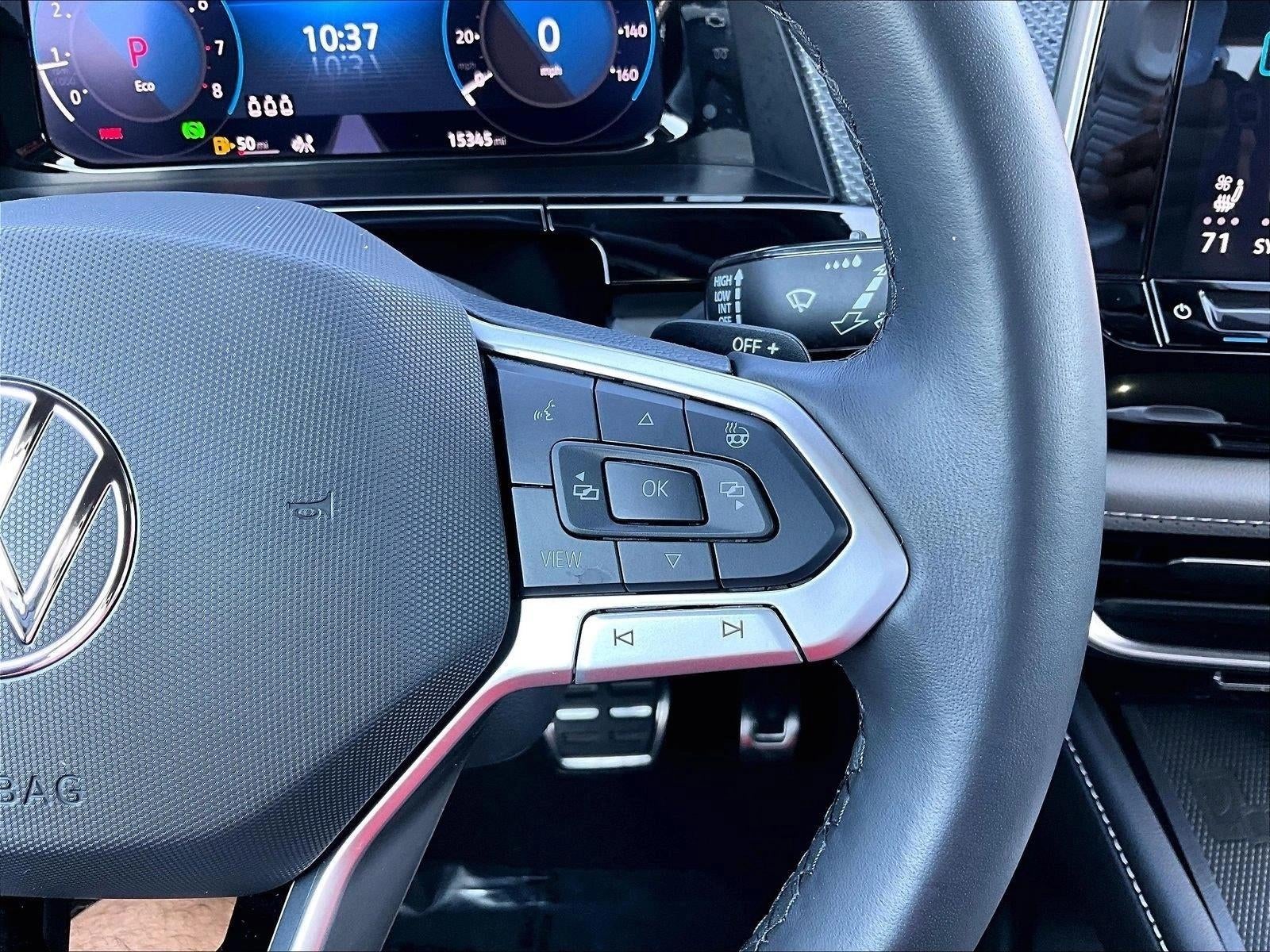 2024 Volkswagen Atlas Cross Sport 2.0T SEL R-Line