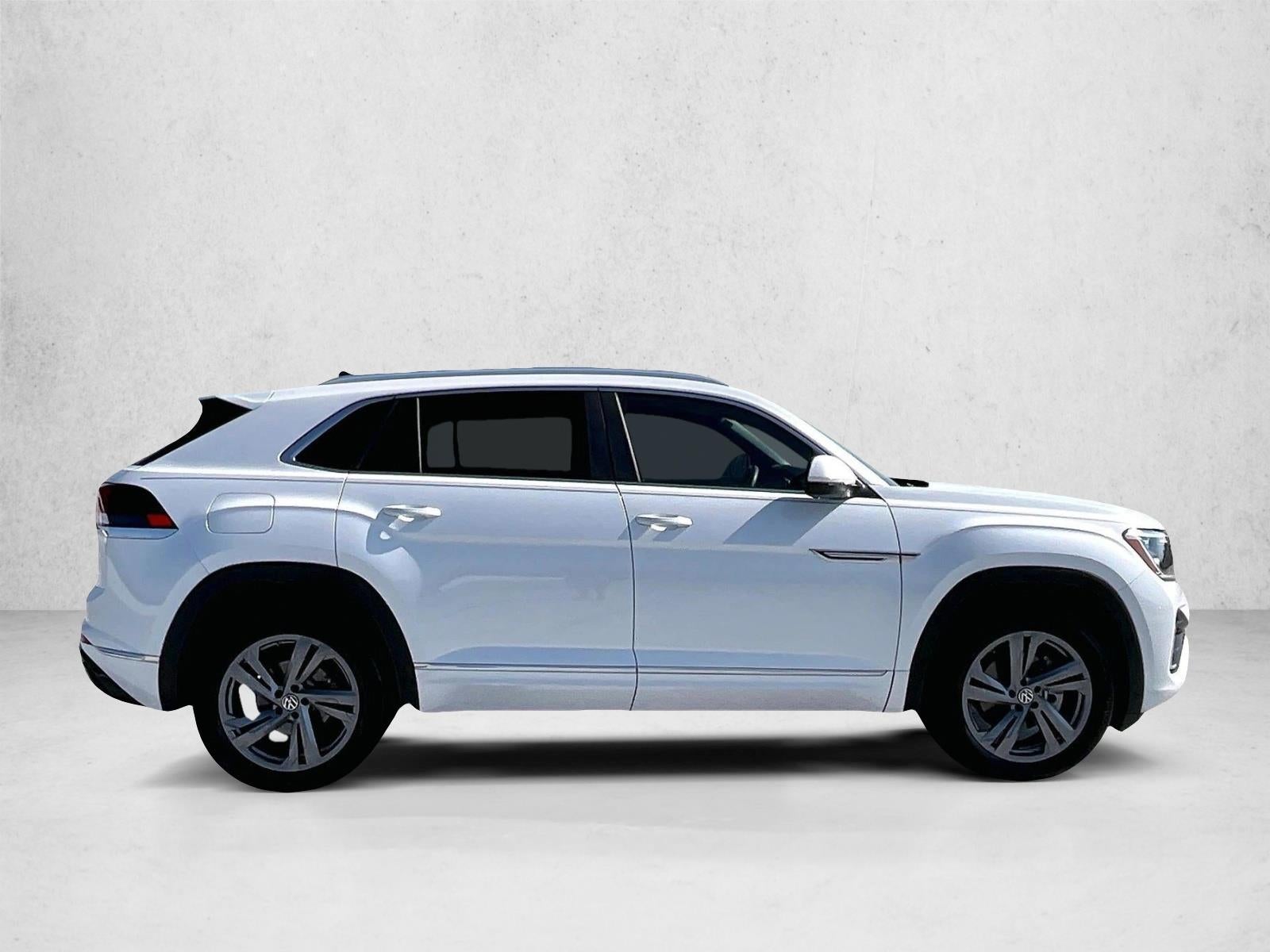 2024 Volkswagen Atlas Cross Sport 2.0T SEL R-Line