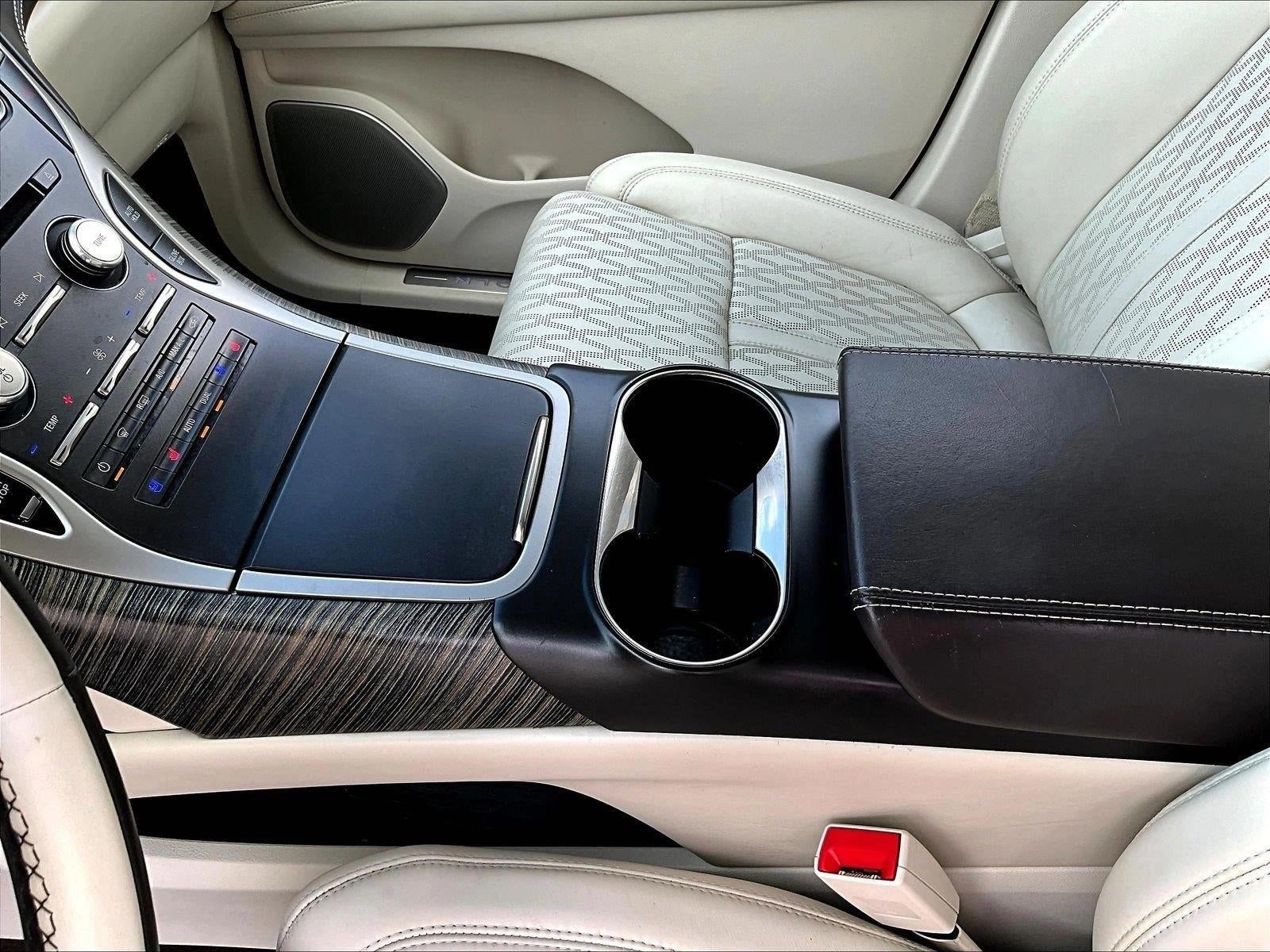 2019 Lincoln Nautilus Black Label