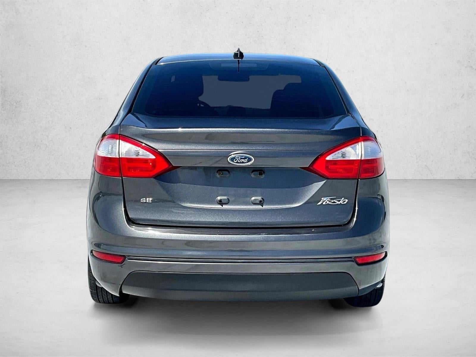 2016 Ford Fiesta SE