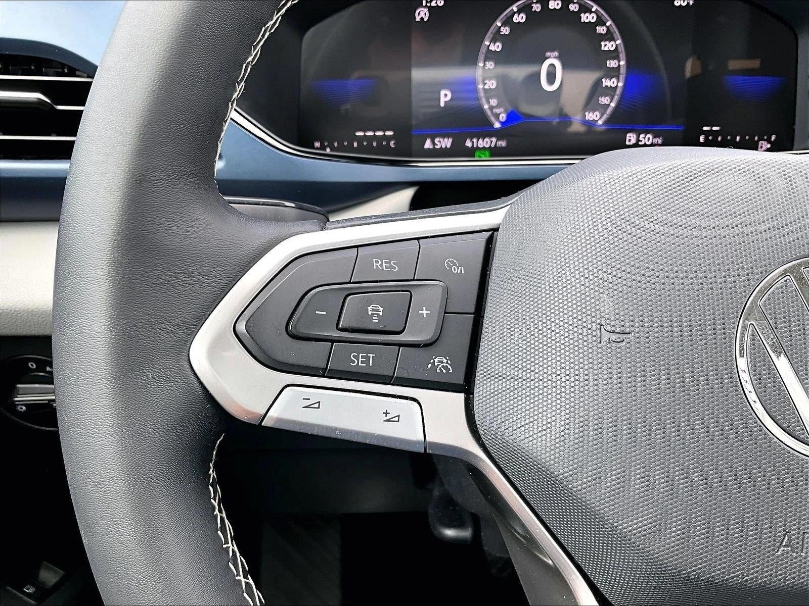 2023 Volkswagen Taos SE