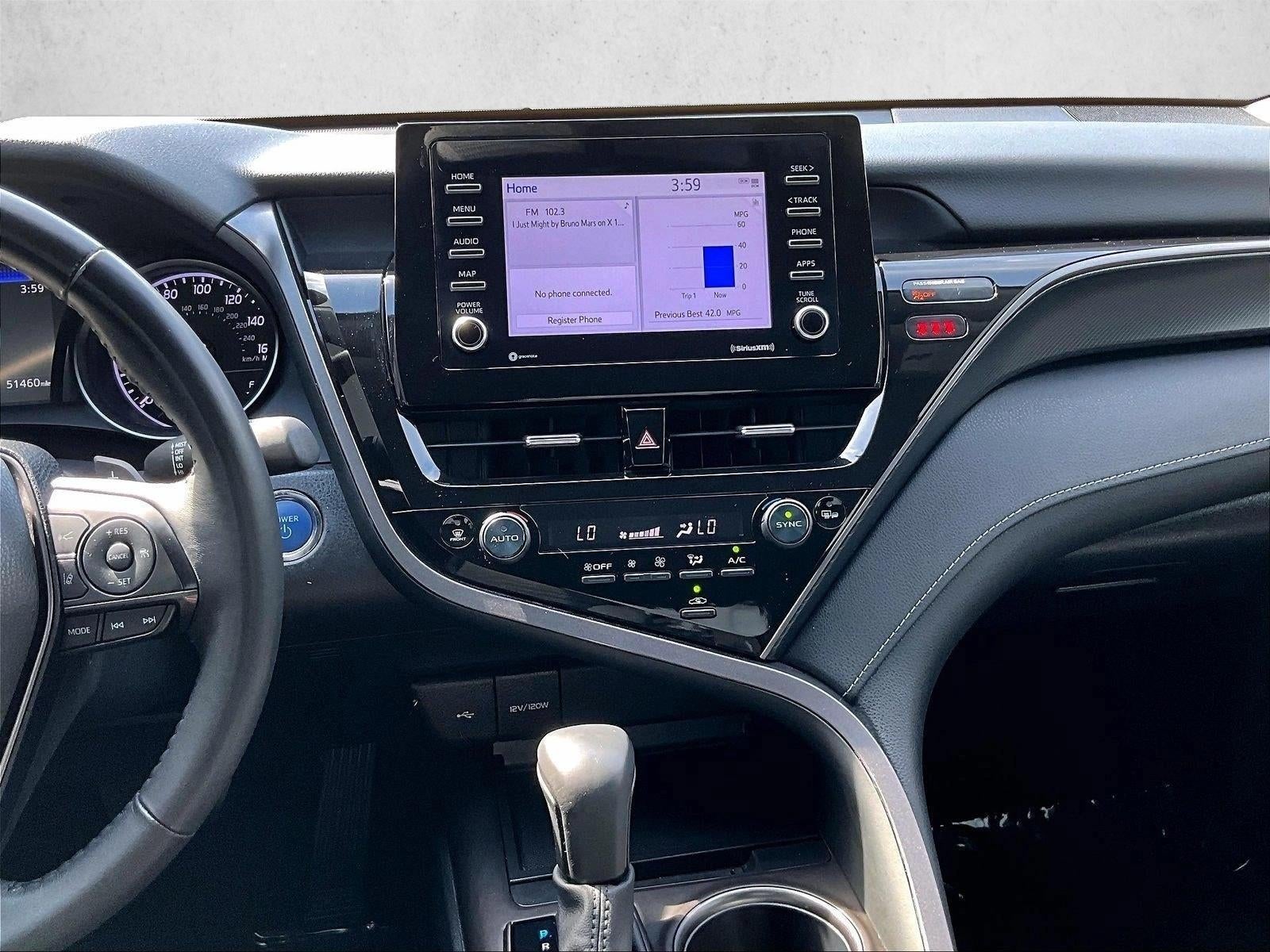 2024 Toyota Camry Hybrid SE