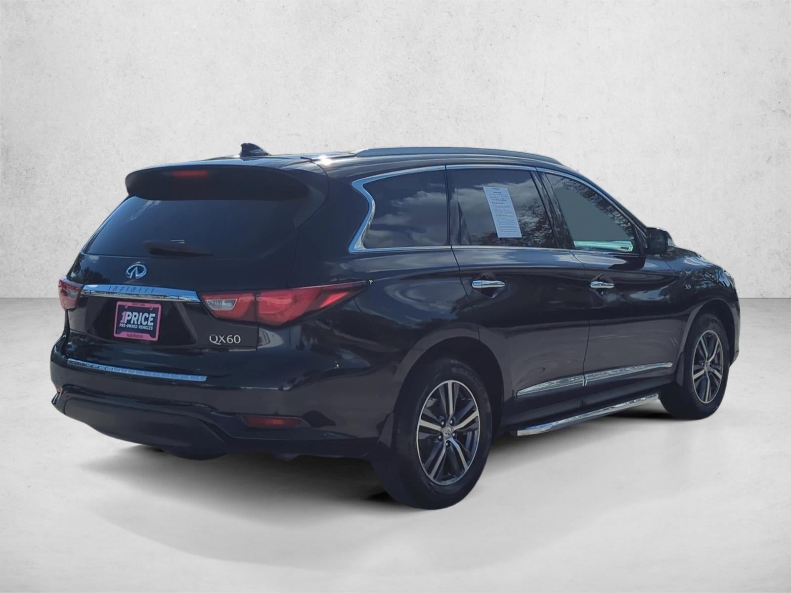 2017 INFINITI QX60 Base
