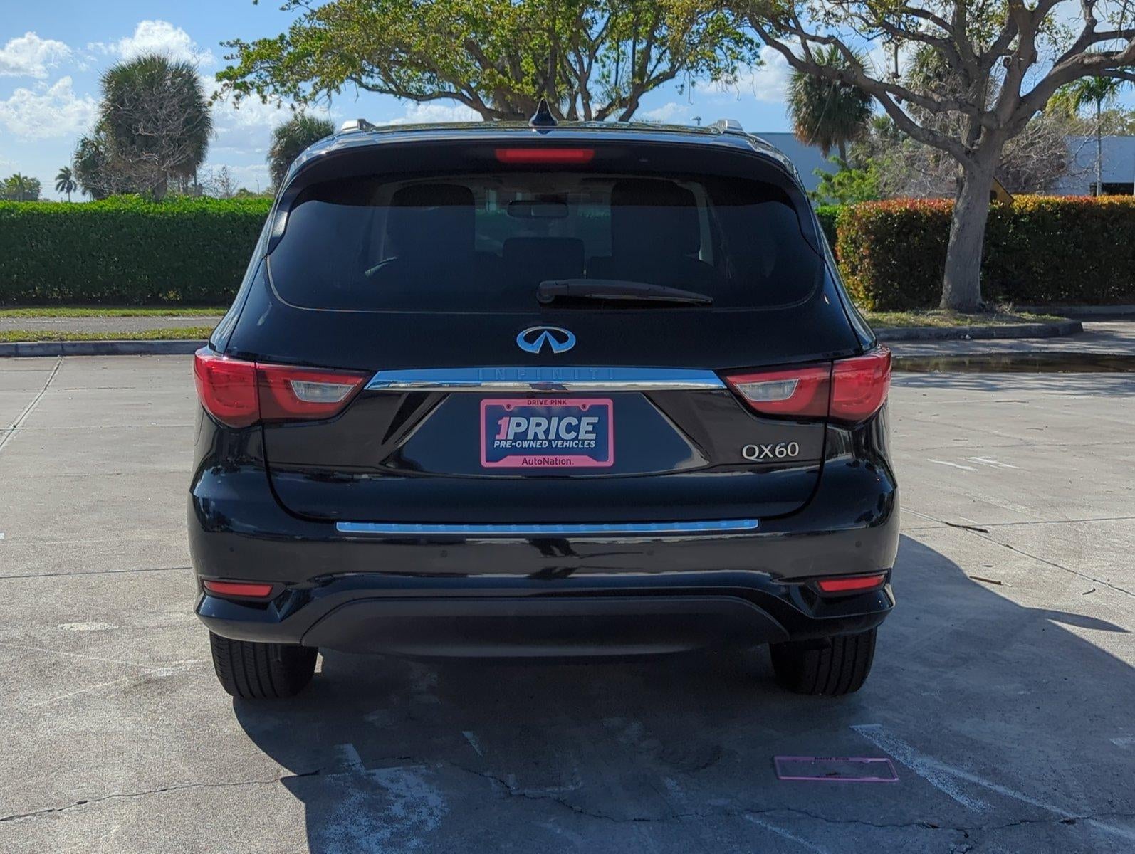 2017 INFINITI QX60 Base