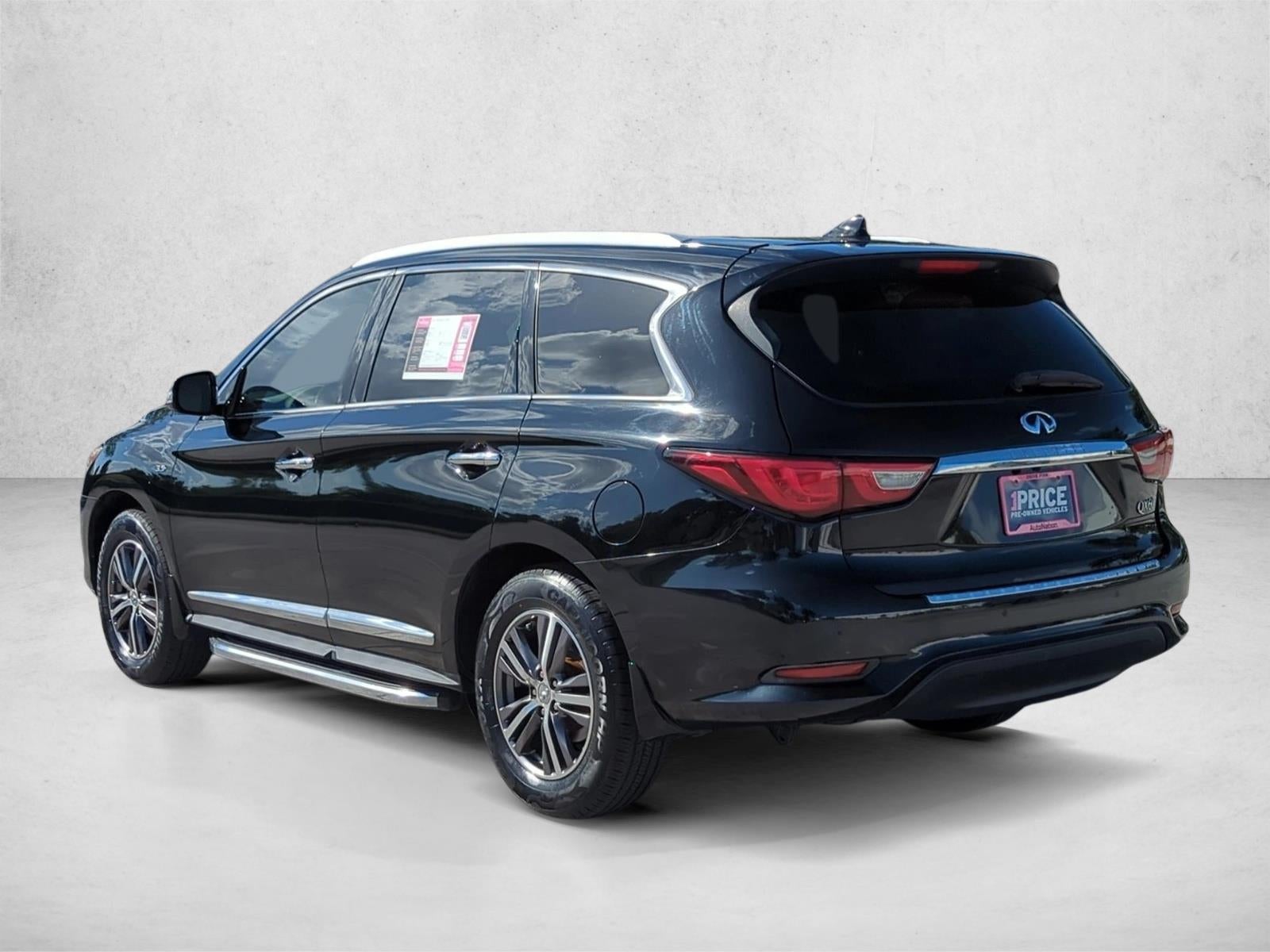 2017 INFINITI QX60 Base