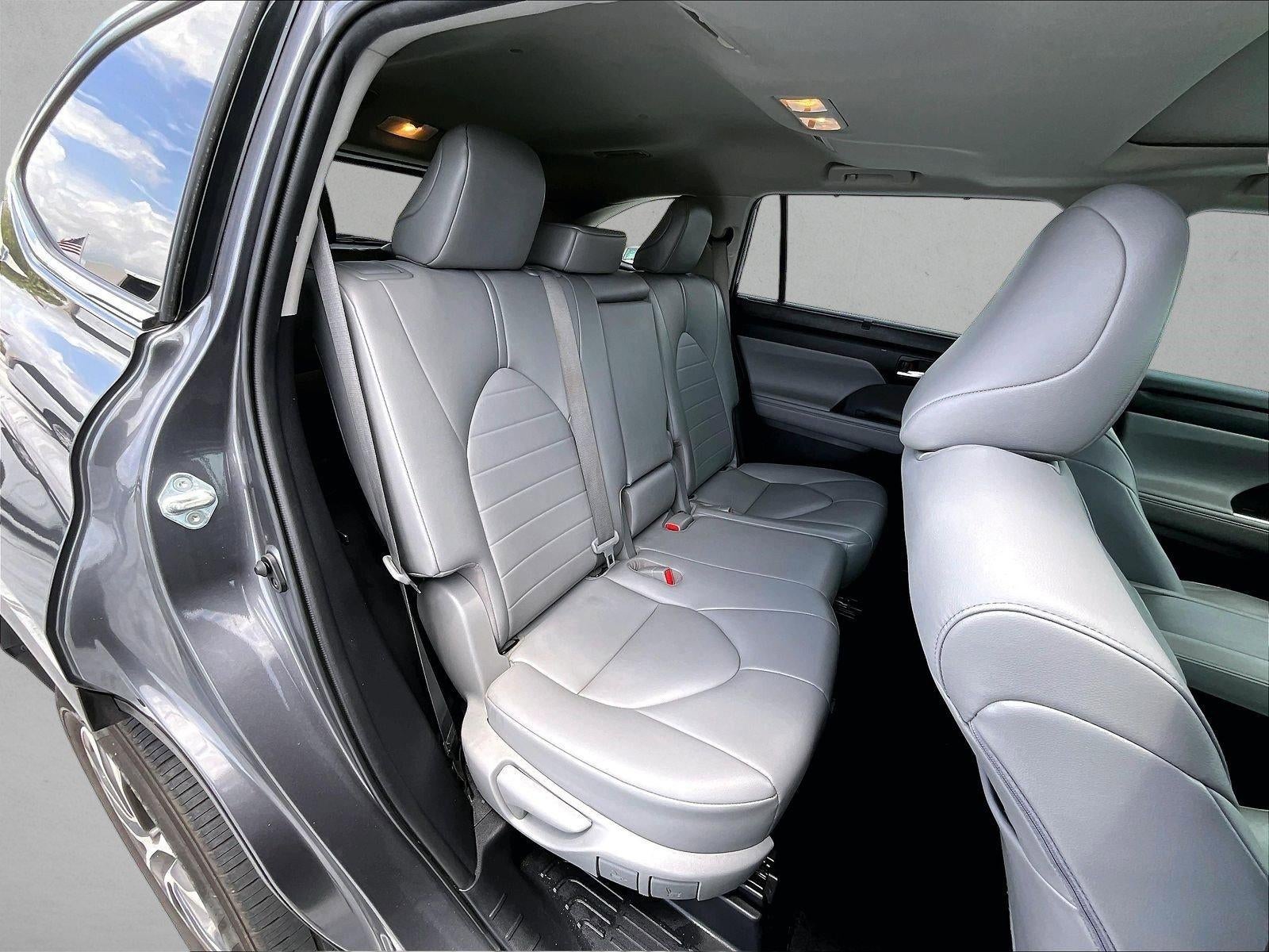 2021 Toyota Highlander XLE