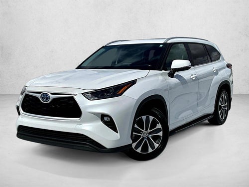 2024 Toyota Highlander Hybrid XLE