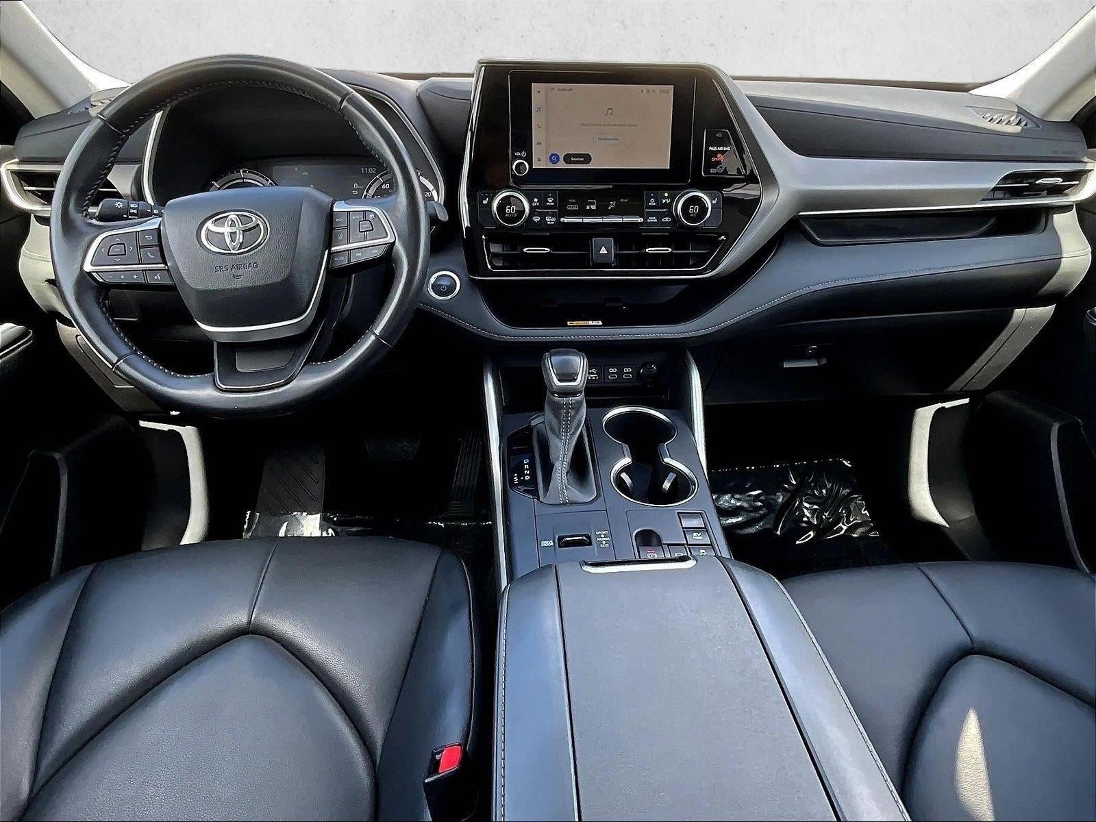 2024 Toyota Highlander Hybrid XLE