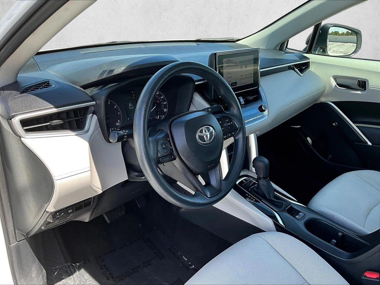 2023 Toyota Corolla Cross Base