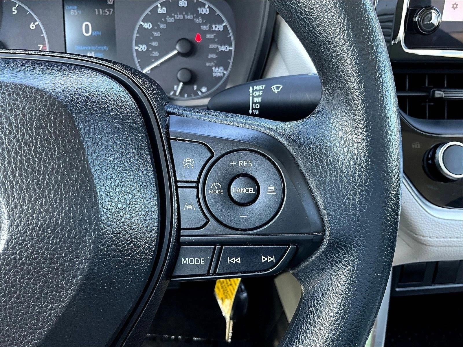 2023 Toyota Corolla Cross Base