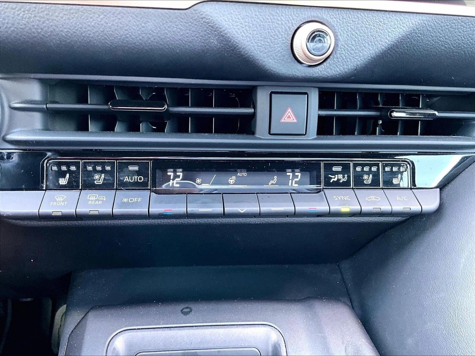 2023 Toyota Crown Platinum