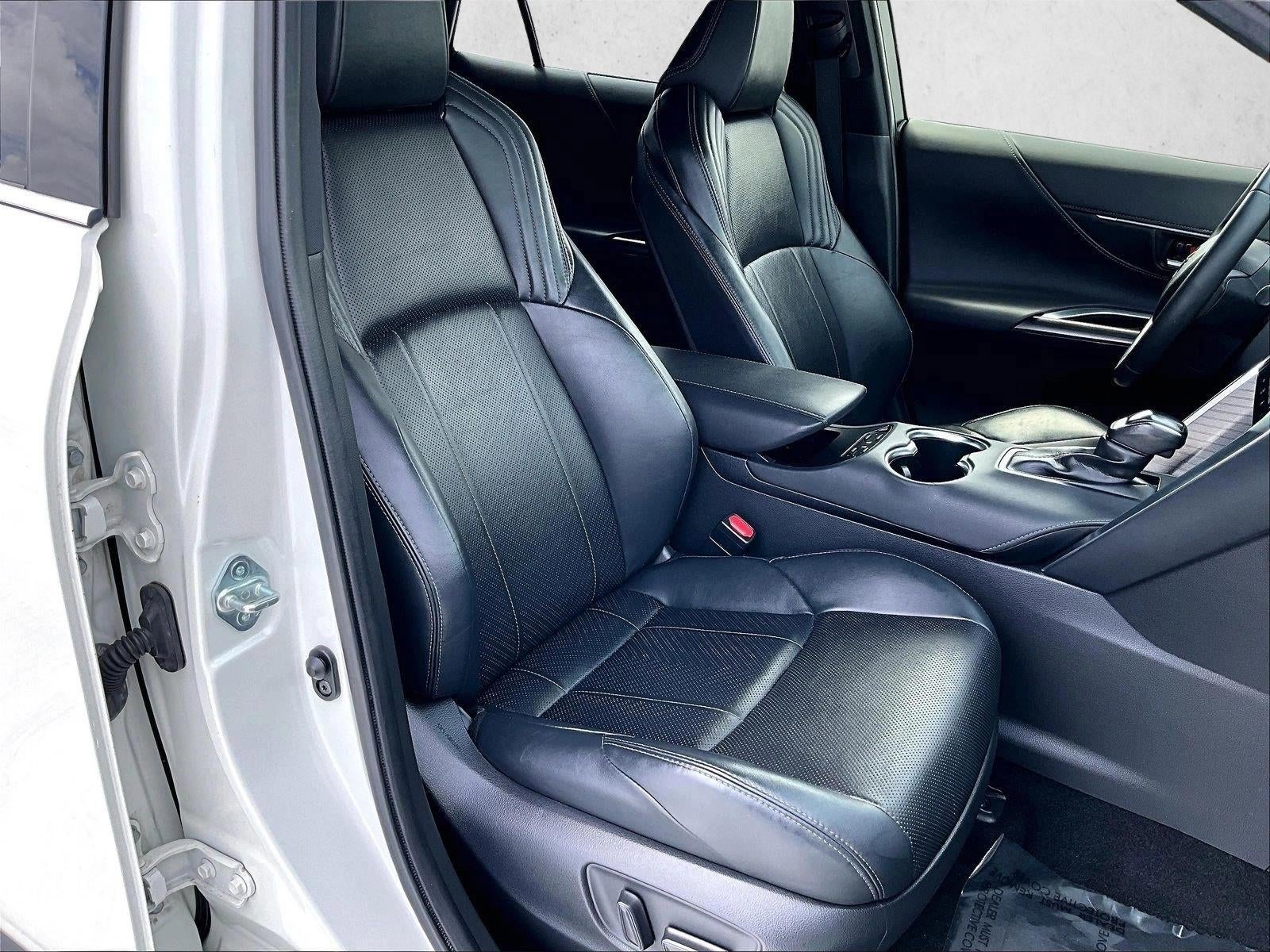 2021 Toyota Venza LE