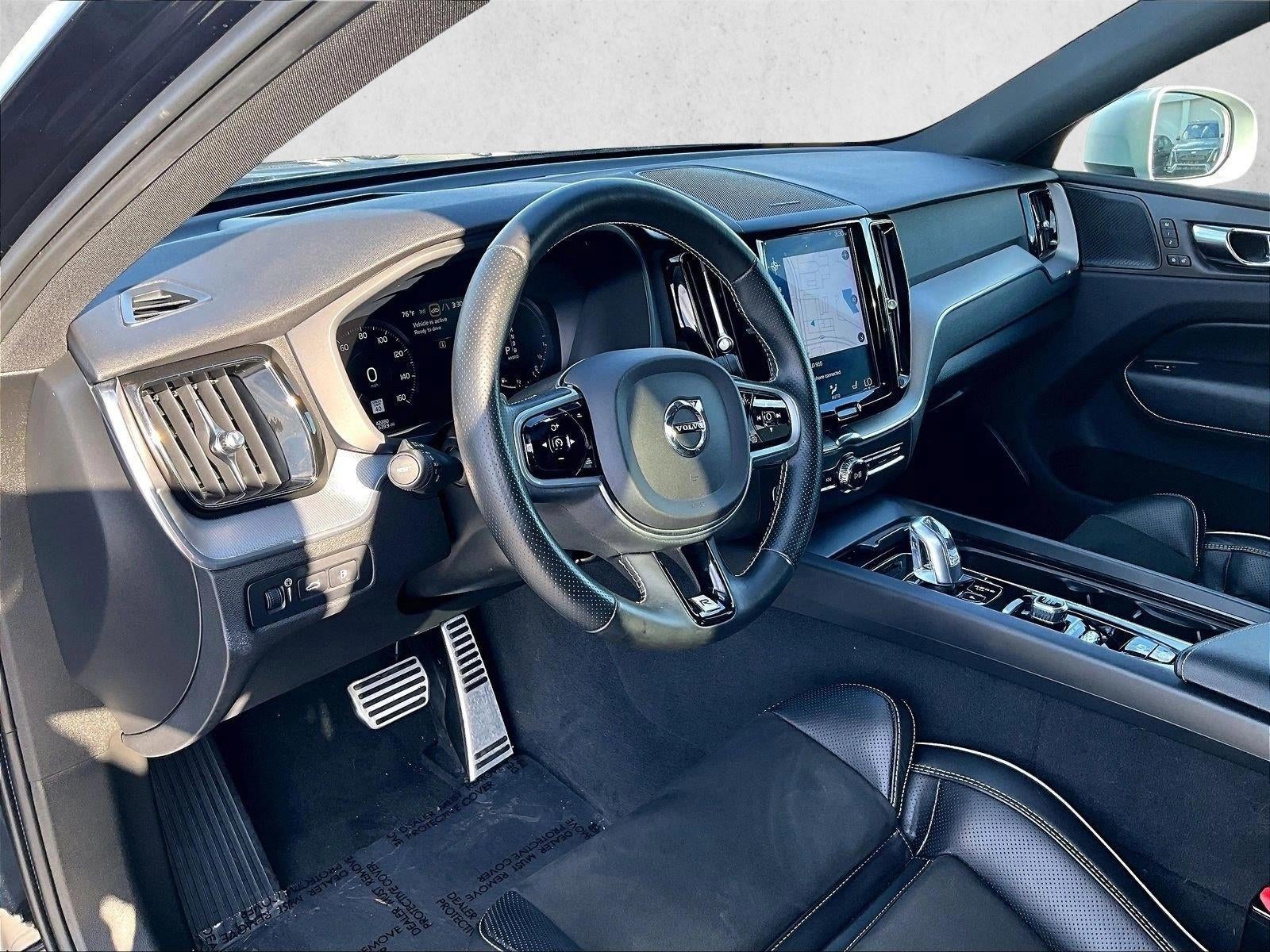 2019 Volvo XC60 R-Design