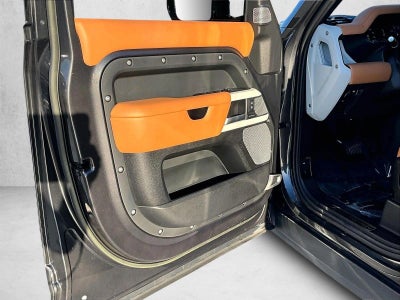 2023 Land Rover Defender First Edition
