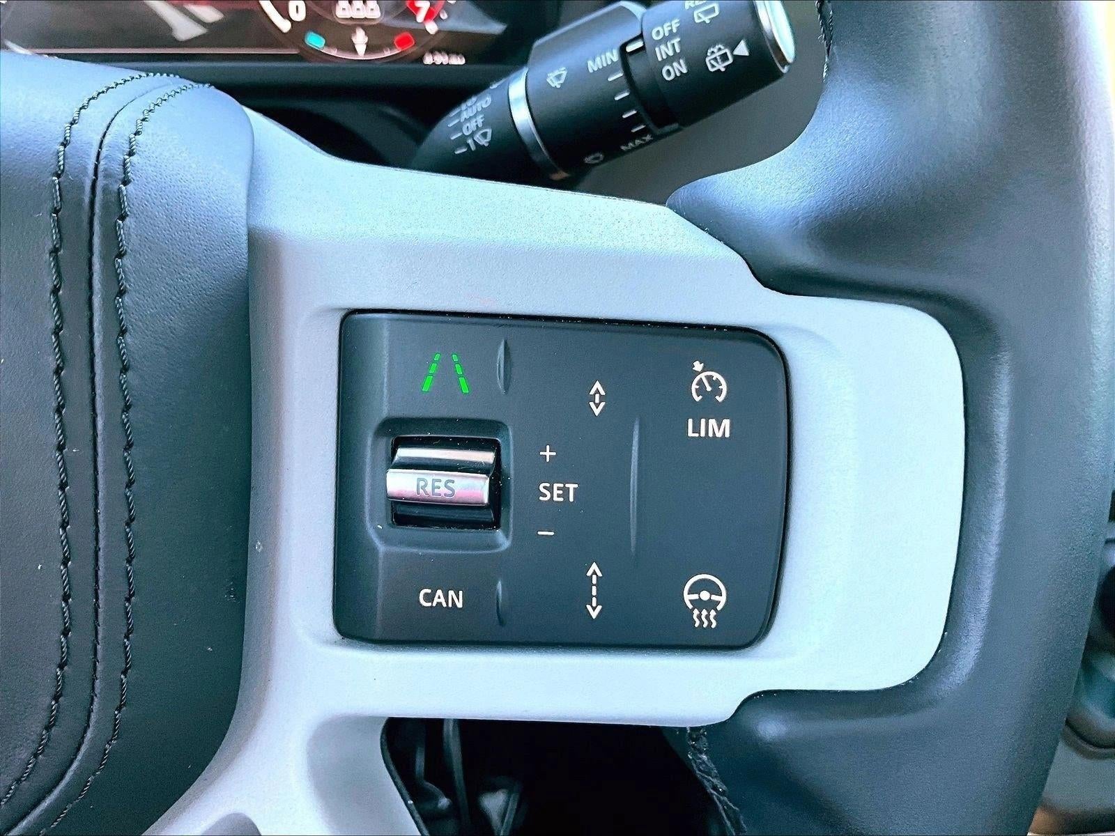 2023 Land Rover Defender First Edition