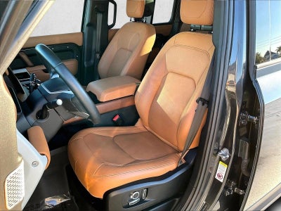 2023 Land Rover Defender First Edition