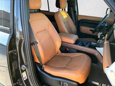 2023 Land Rover Defender First Edition