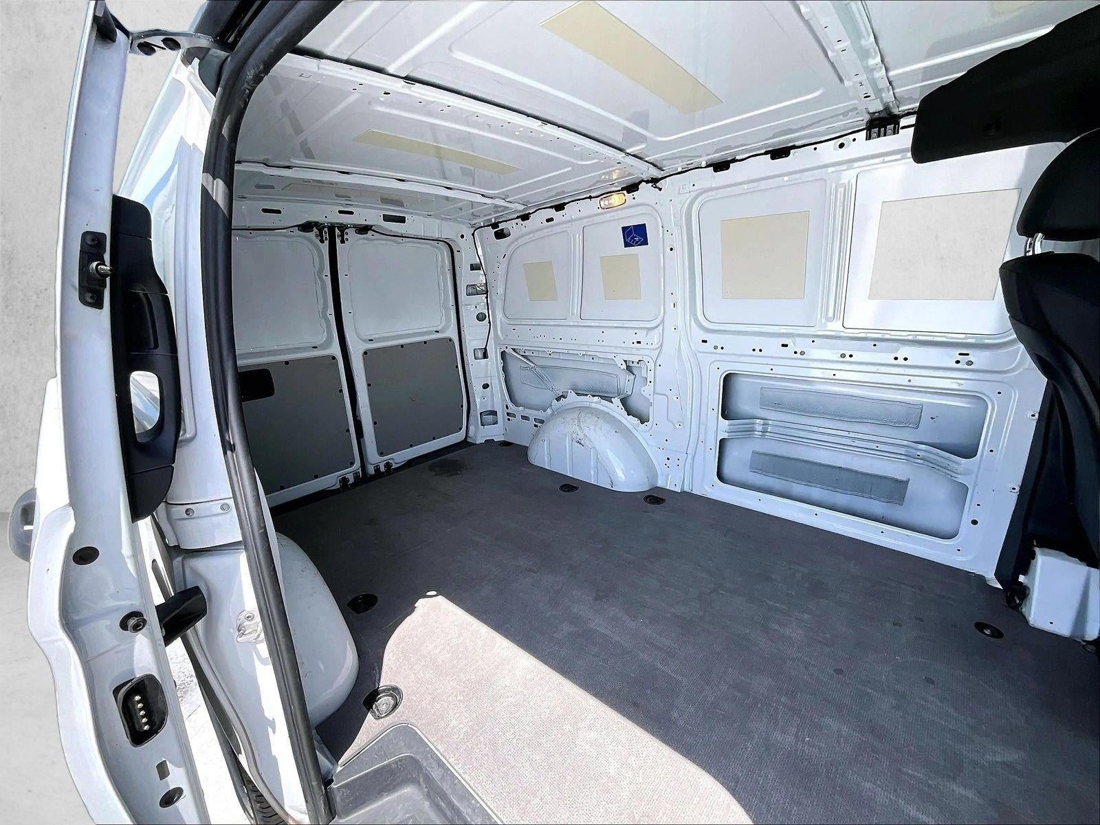 2022 Mercedes-Benz Metris Cargo Van Base