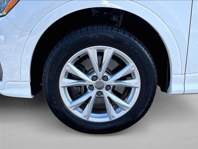 2021 Audi Q3 S line Premium