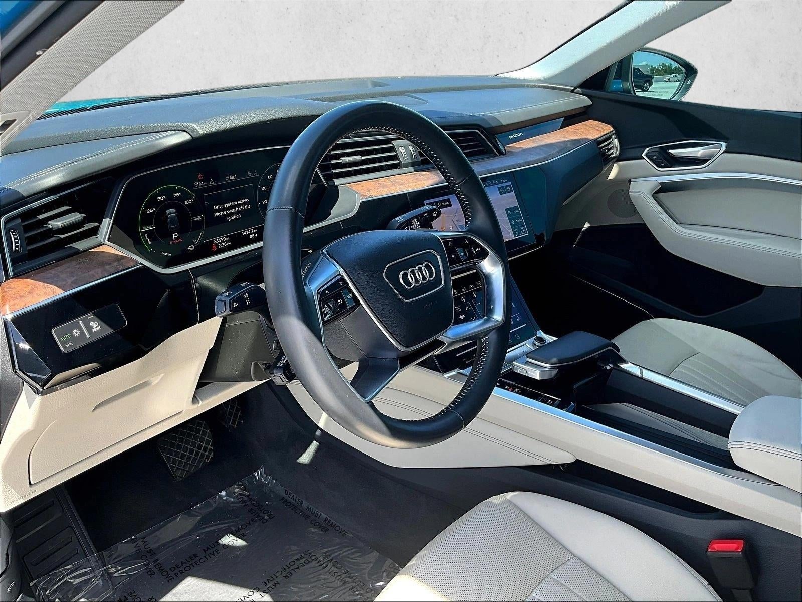 2019 Audi e-tron Premium Plus