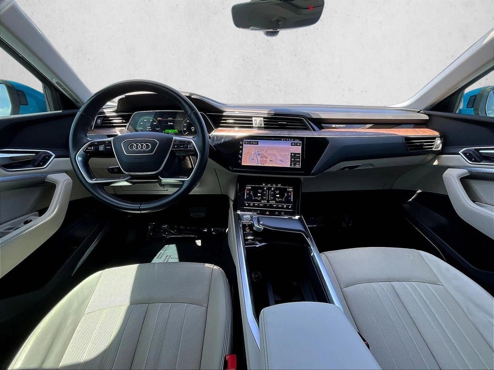 2019 Audi e-tron Premium Plus