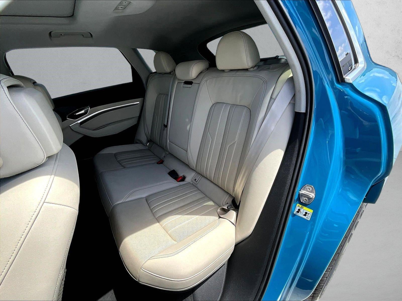 2019 Audi e-tron Premium Plus