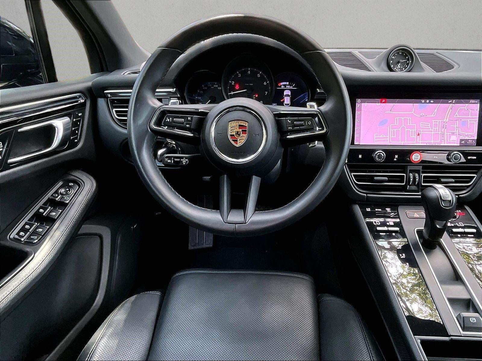2024 Porsche Macan Base