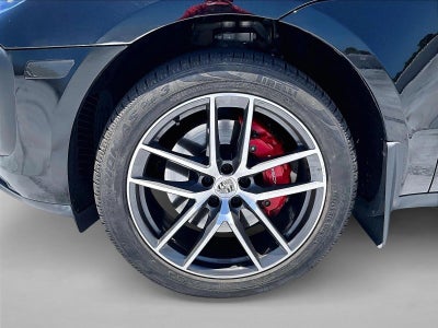 2022 Porsche Macan S