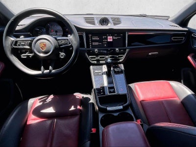 2022 Porsche Macan S